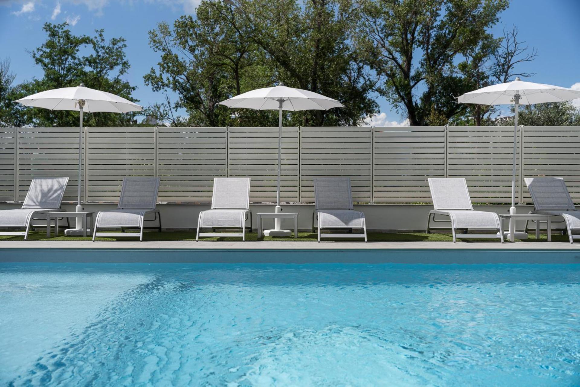 Hotel Ervill Rimini Exterior photo